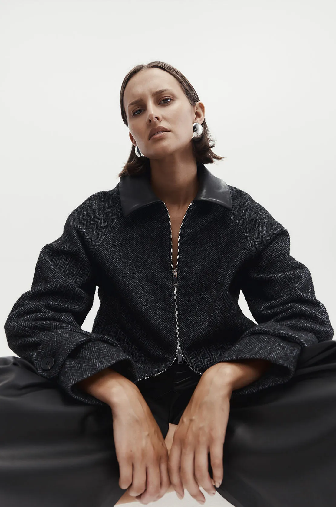 chore crop jacket / black|grey