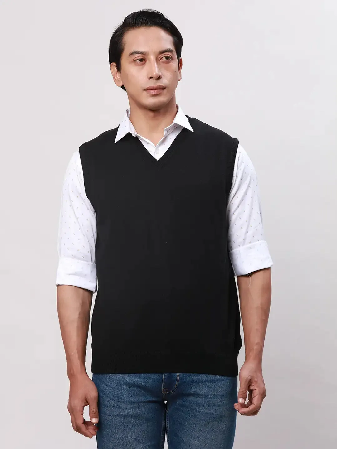 Park Avenue Men Black Solid Regular Acrylic Blend Sleeveless Pullover
