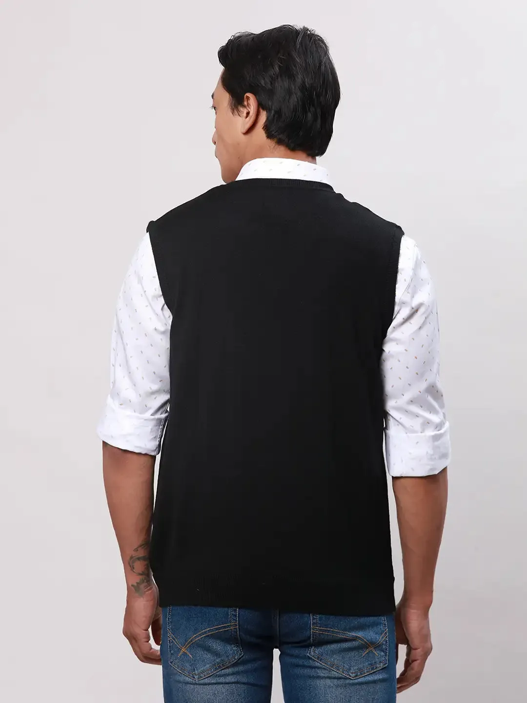 Park Avenue Men Black Solid Regular Acrylic Blend Sleeveless Pullover