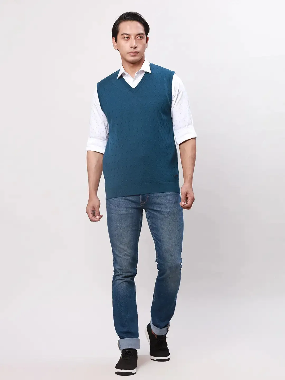 Park Avenue Men Green Solid Regular Acrylic Blend Sleeveless Pullover