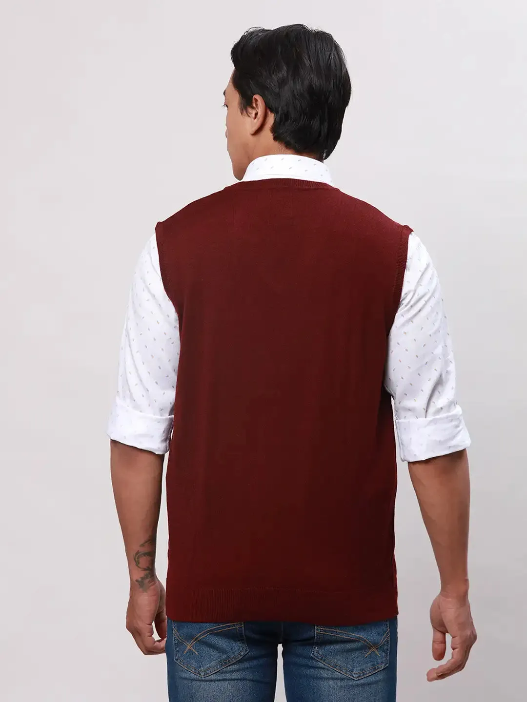Park Avenue Men Red Solid Regular Acrylic Blend Sleeveless Pullover
