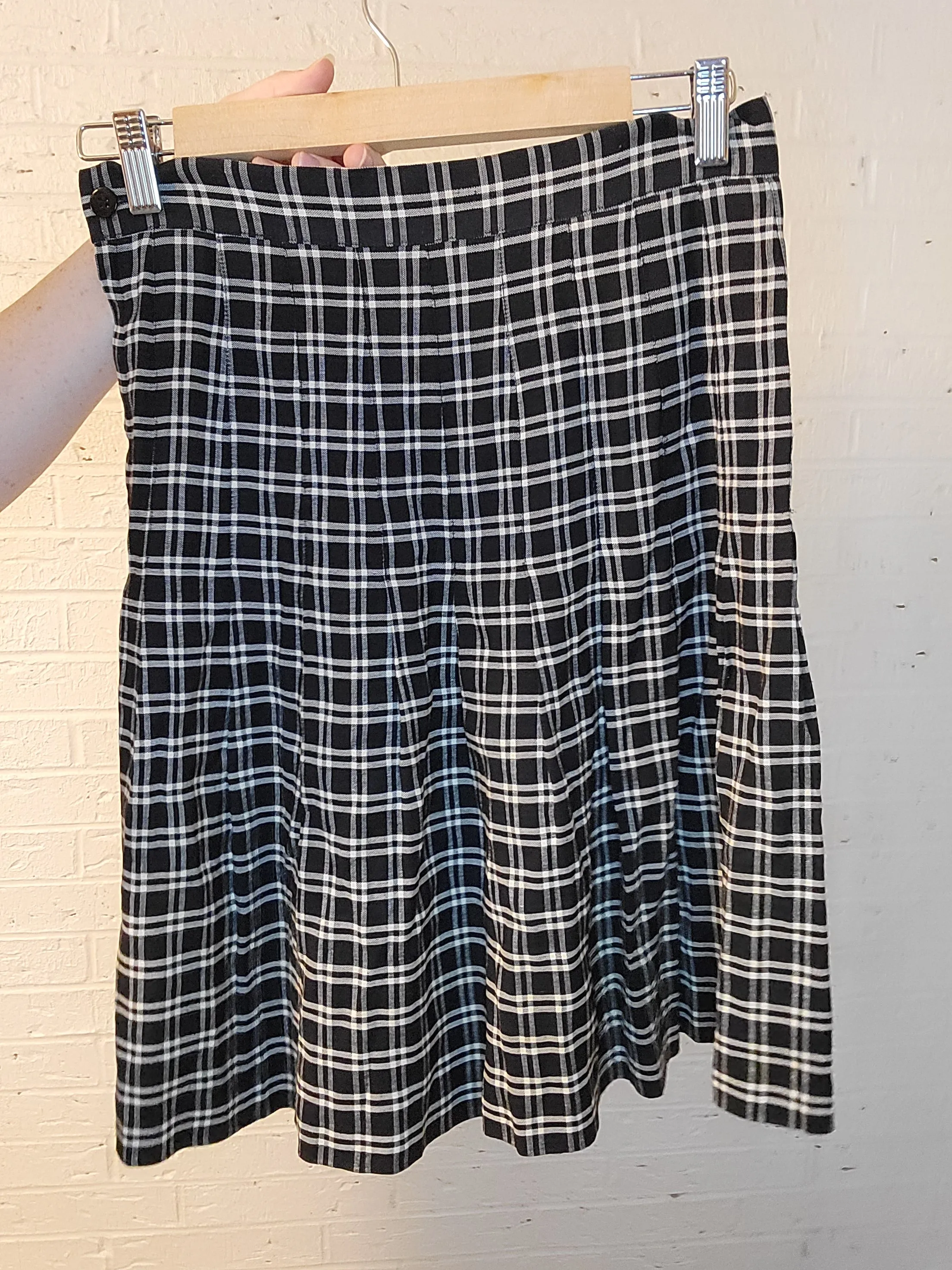 S - Vintage Plaid Pleated Skirt